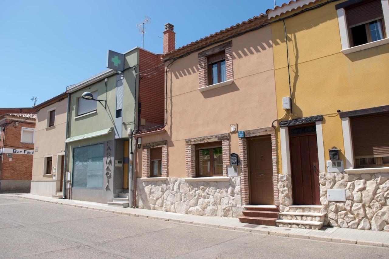 Vivienda Turistica El Caneco Tordesillas Exterior photo